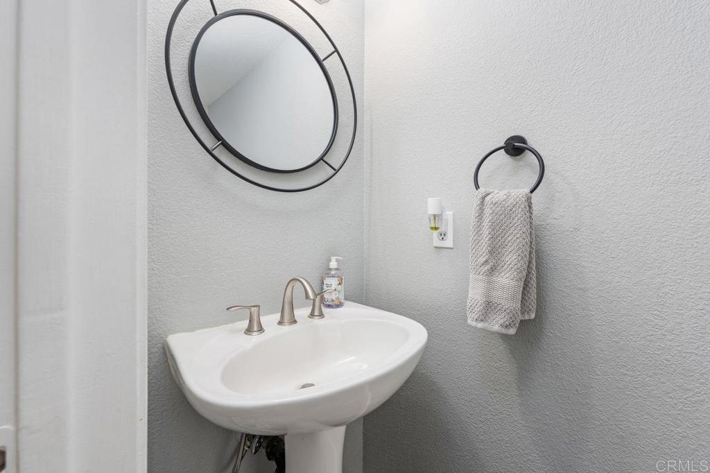 325 Whispering Willow Drive C Property Photo 19