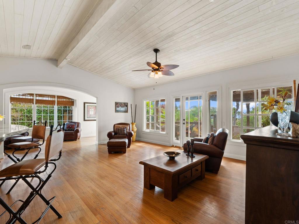 890 Passiflora Avenue Property Photo 10