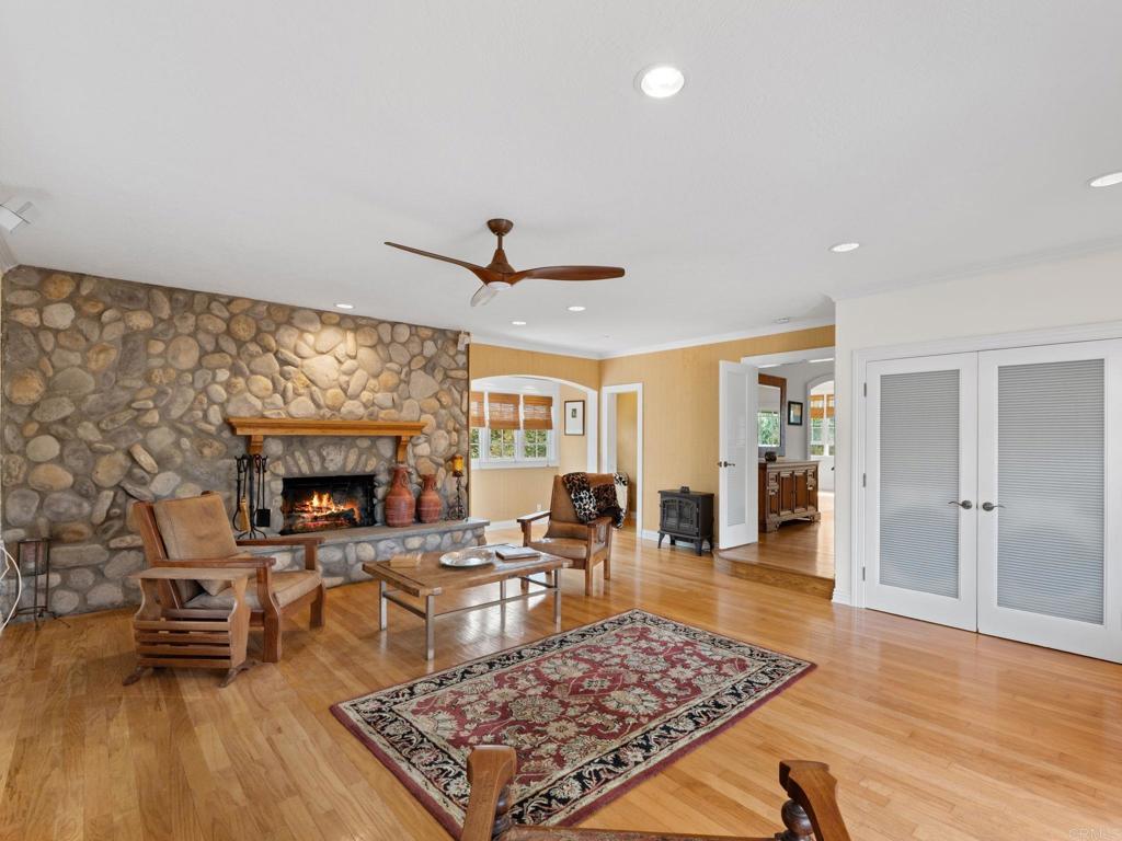 890 Passiflora Avenue Property Photo 16