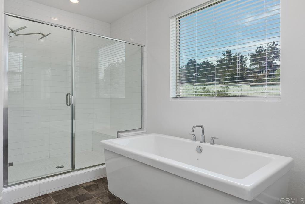 702 Westbrook Loop Property Photo 25