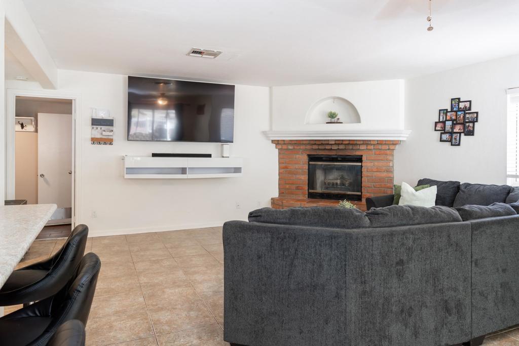 23945 Nectar Way Property Photo 9