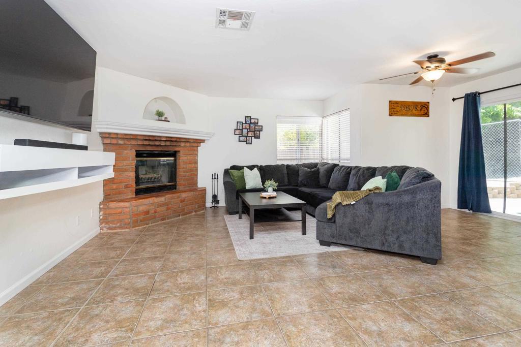 23945 Nectar Way Property Photo 10