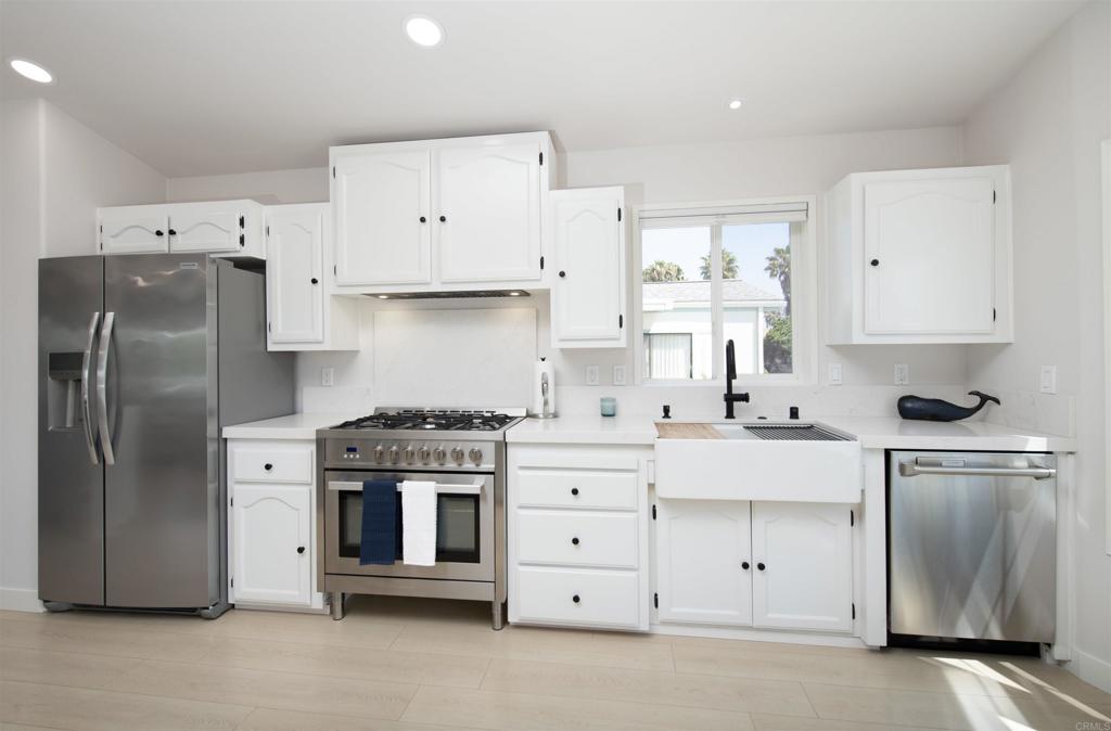 6503 Friendly Property Photo 11