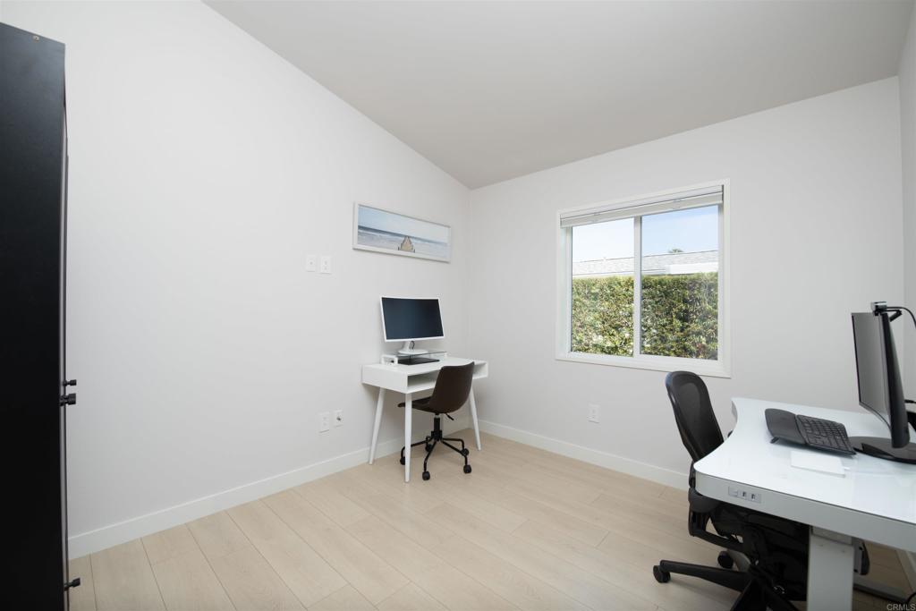 6503 Friendly Property Photo 17