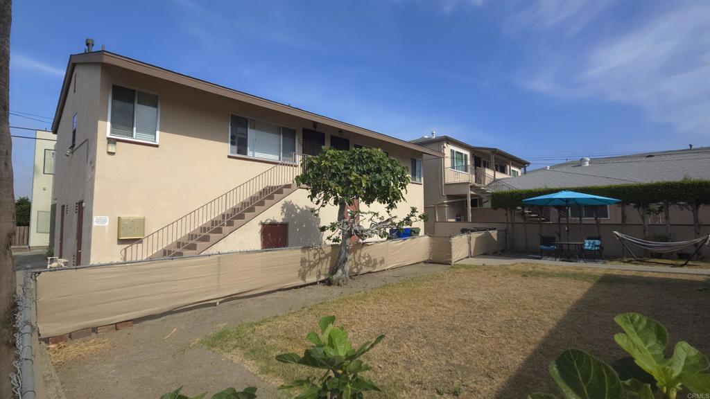 4104 Arizona Street Property Photo 7