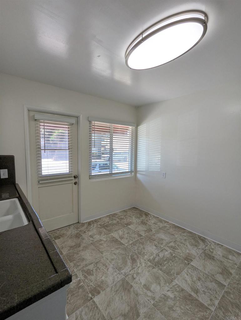 4104 Arizona Street Property Photo 16