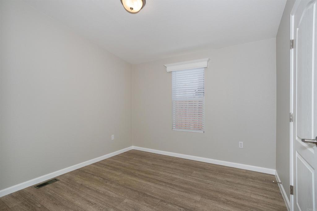 18374 Oleander Avenue Property Photo 18