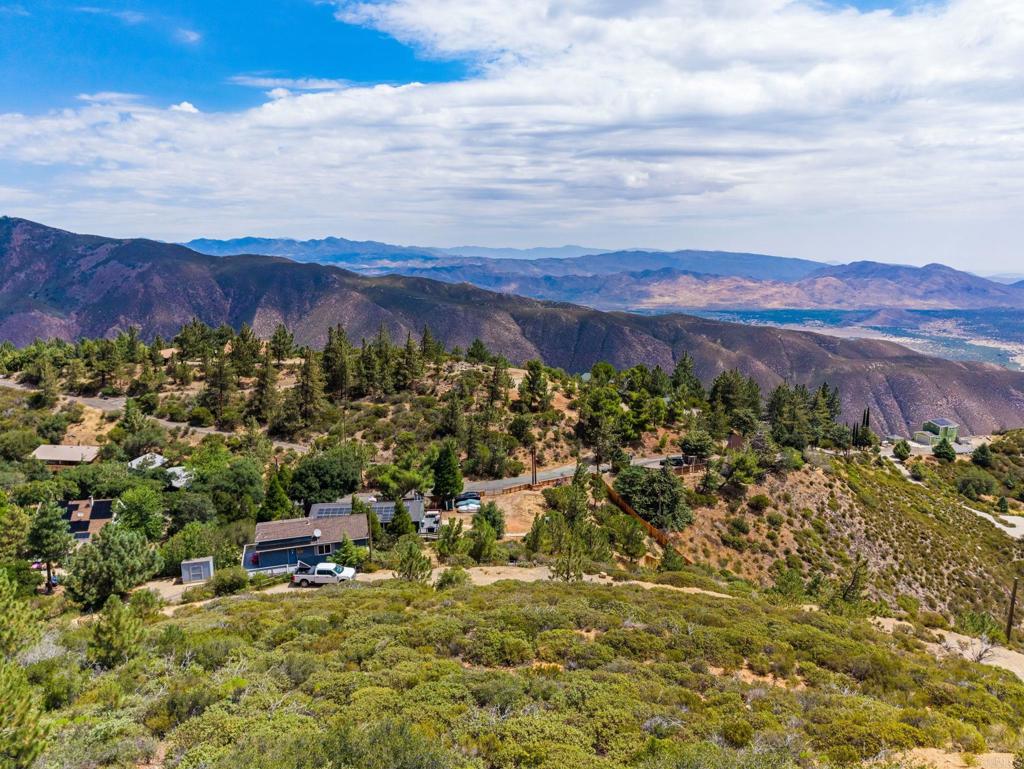 Manzanita Drive Property Photo 1