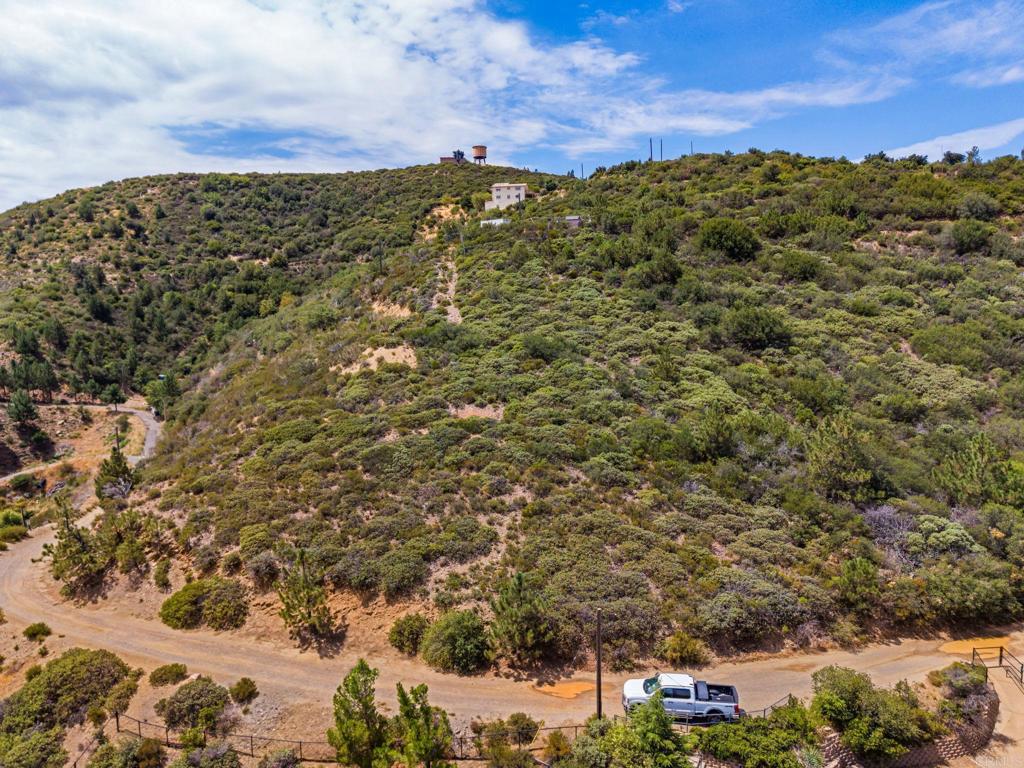 Manzanita Drive Property Photo 8