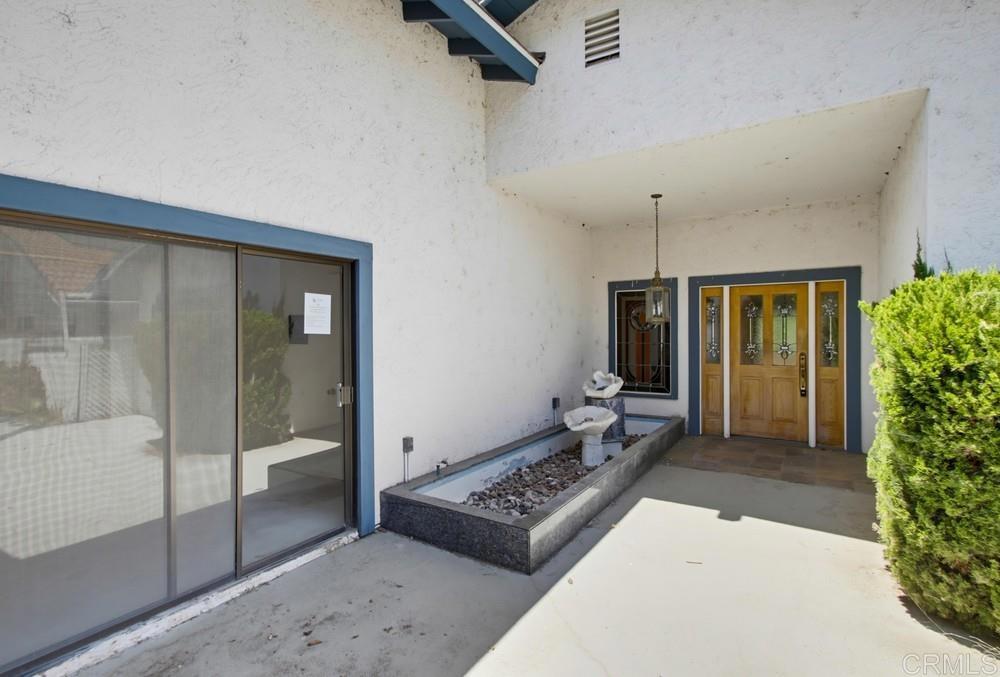 31122 Old River Road Property Photo 8