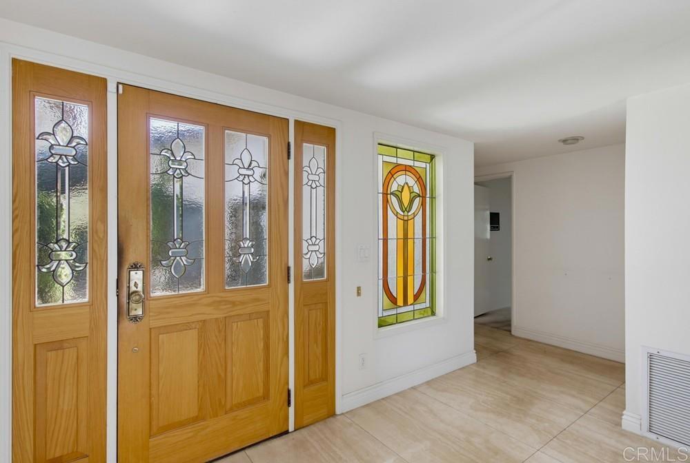 31122 Old River Road Property Photo 10