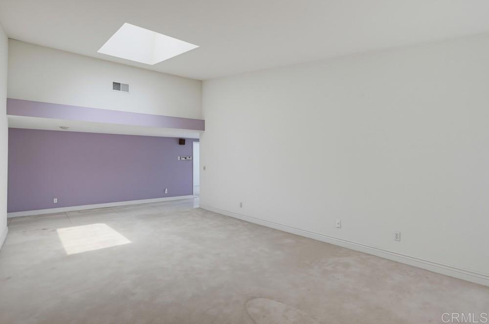 31122 Old River Road Property Photo 14