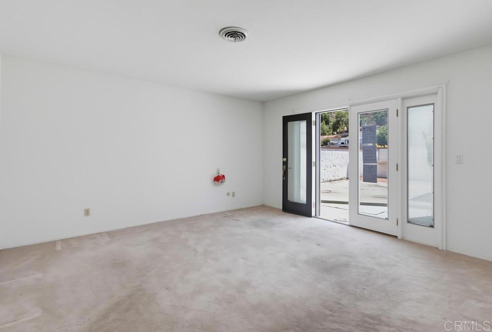 31122 Old River Road Property Photo 25