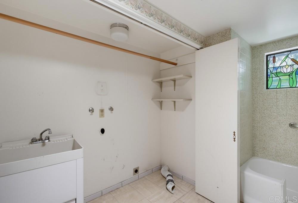 31122 Old River Road Property Photo 35