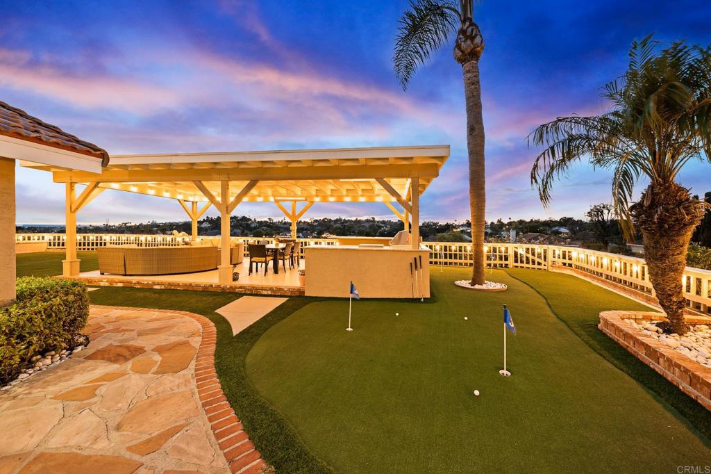 3361 Par Dr Property Photo 5