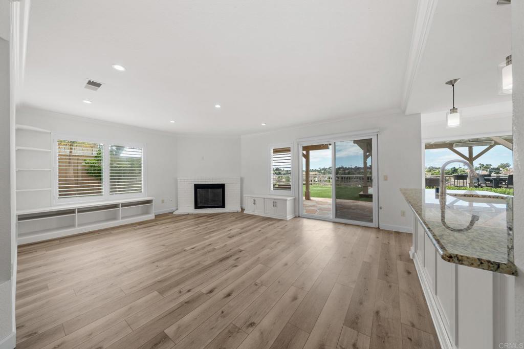 3361 Par Dr Property Photo 13