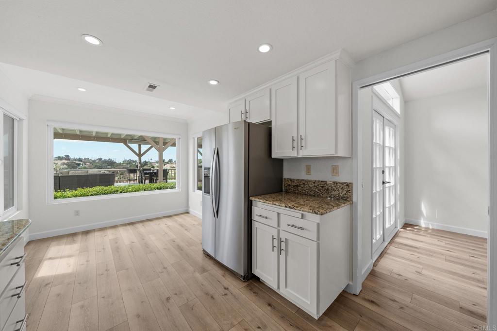 3361 Par Dr Property Photo 18