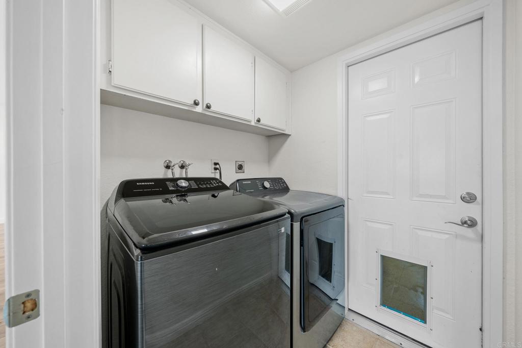 3361 Par Dr Property Photo 33