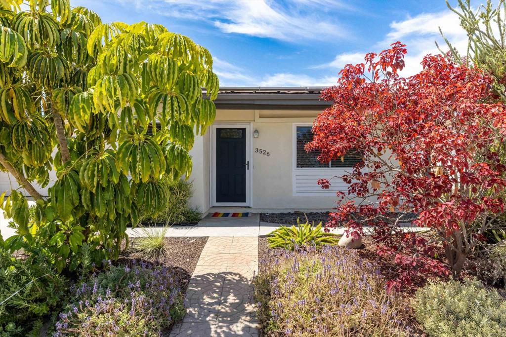 3526 Santa Maria Property Photo 5