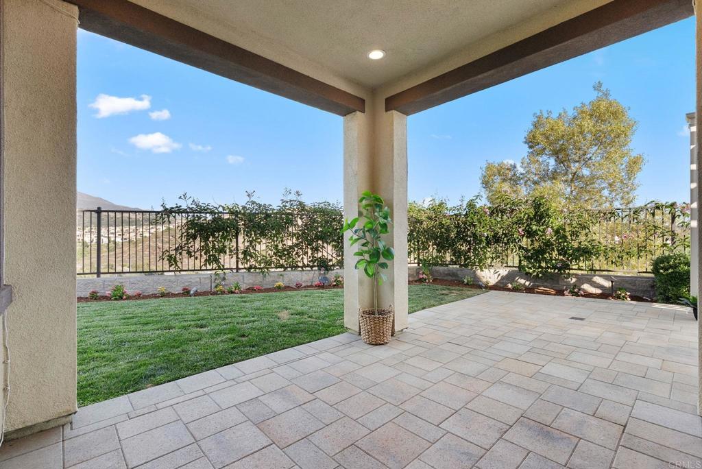 1832 Aliso Canyon Dr Property Photo 28