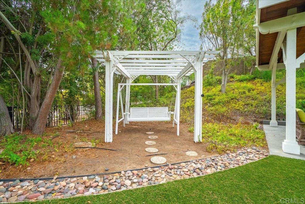 2507 Saffron Property Photo 49