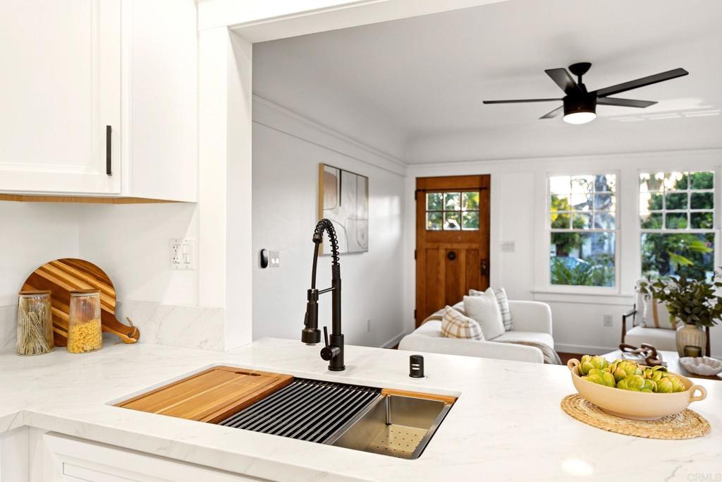 1729 Bancroft Street Property Photo 16