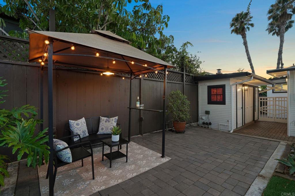 1729 Bancroft Street Property Photo 44