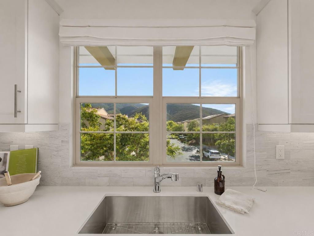 862 Slate Street Property Photo 13
