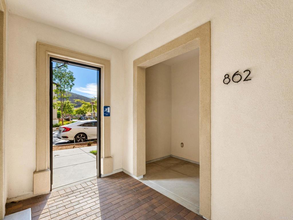 862 Slate Street Property Photo 35