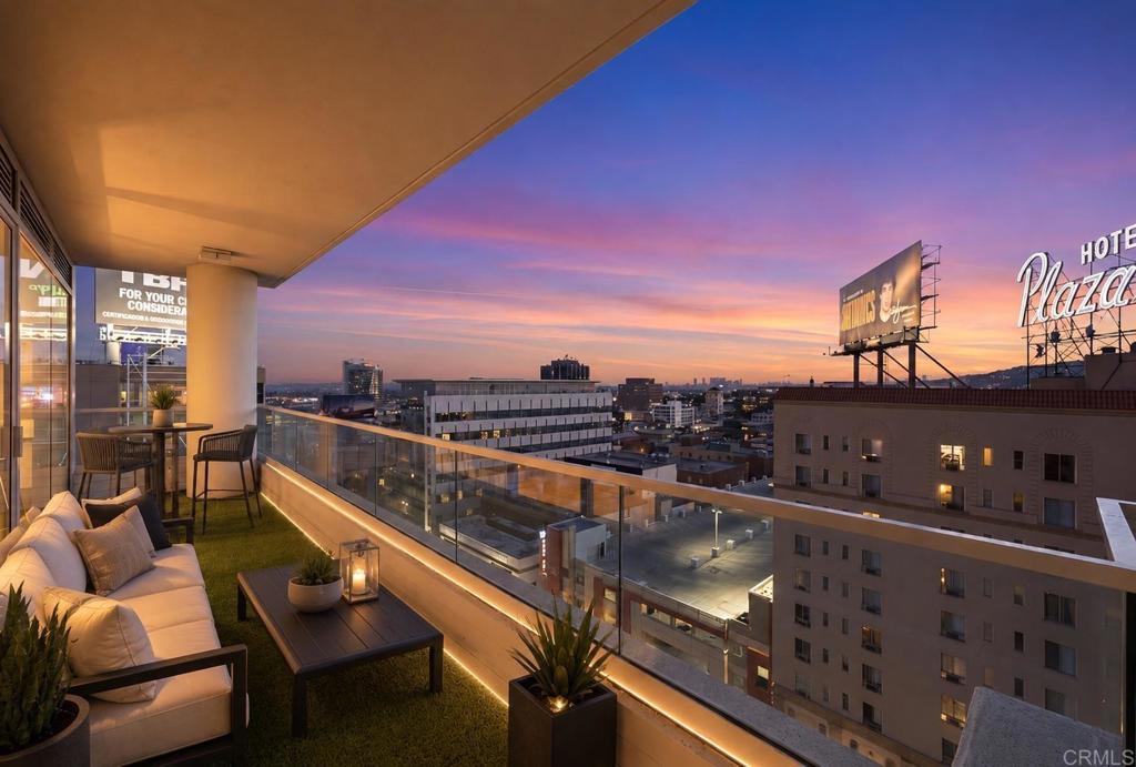 6250 Hollywood Boulevard 12h Property Photo 3