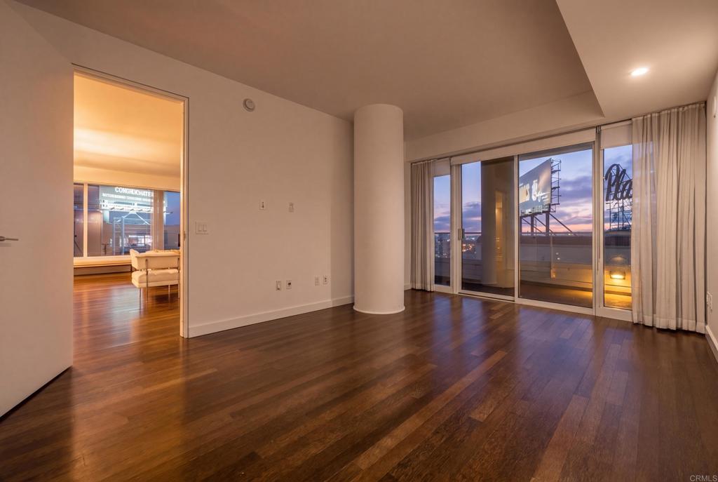 6250 Hollywood Boulevard 12h Property Photo 11