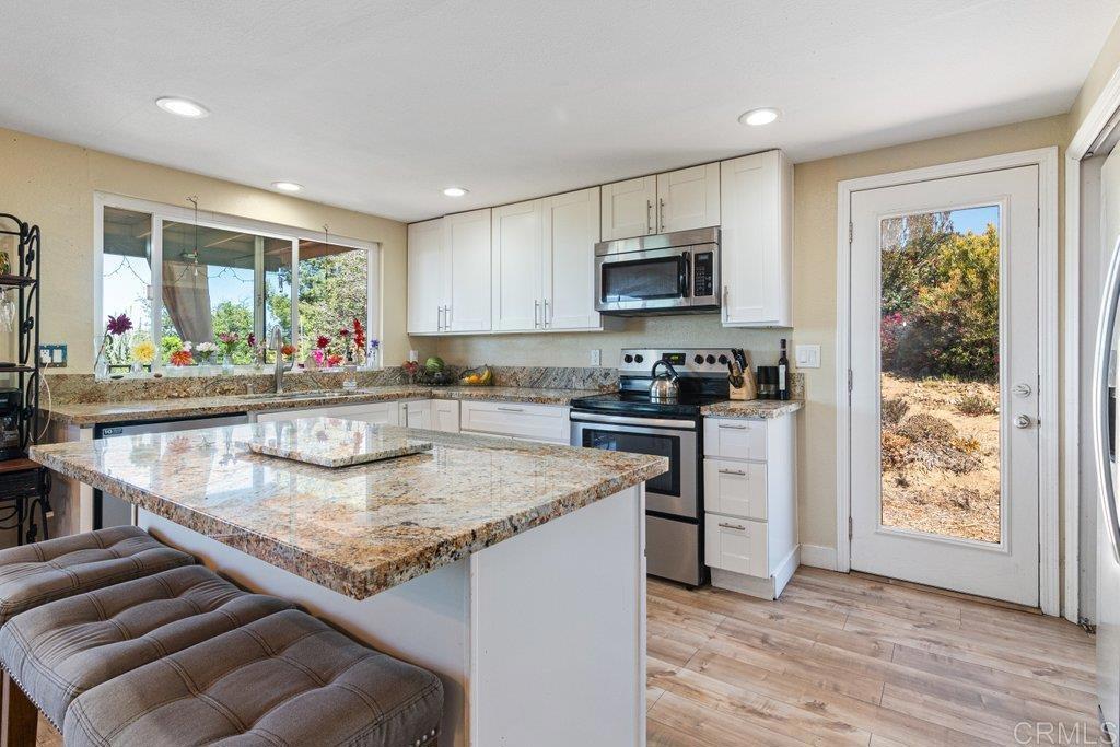 5741 Rainbow Heights Road Property Photo 1