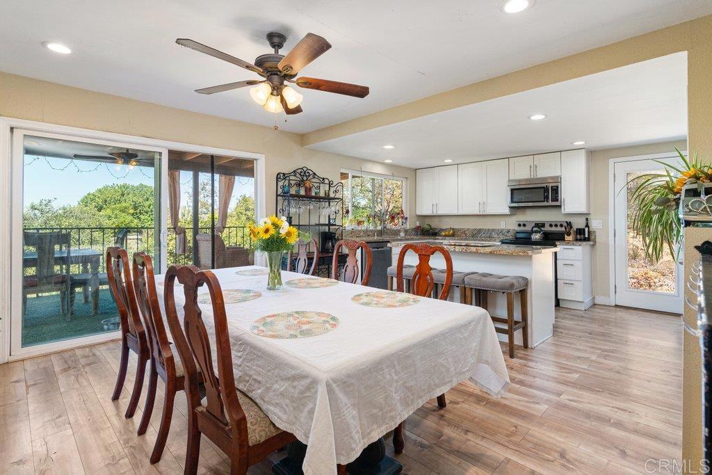 5741 Rainbow Heights Road Property Photo 5