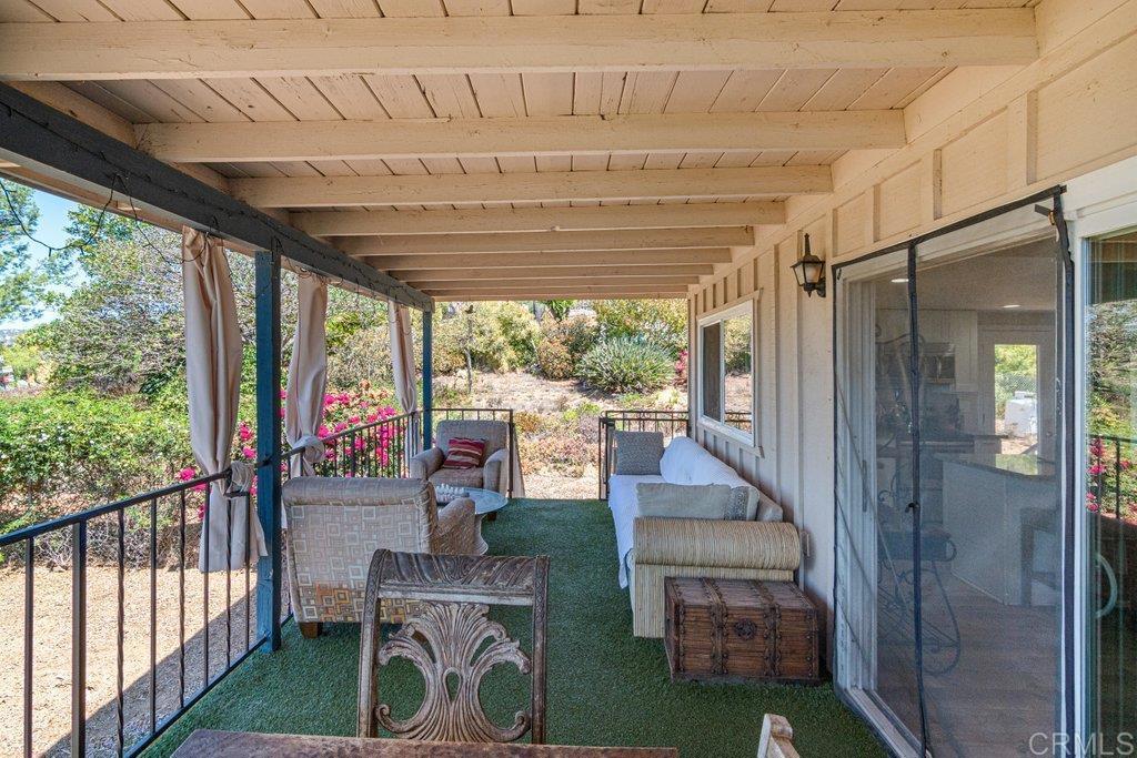 5741 Rainbow Heights Road Property Photo 23