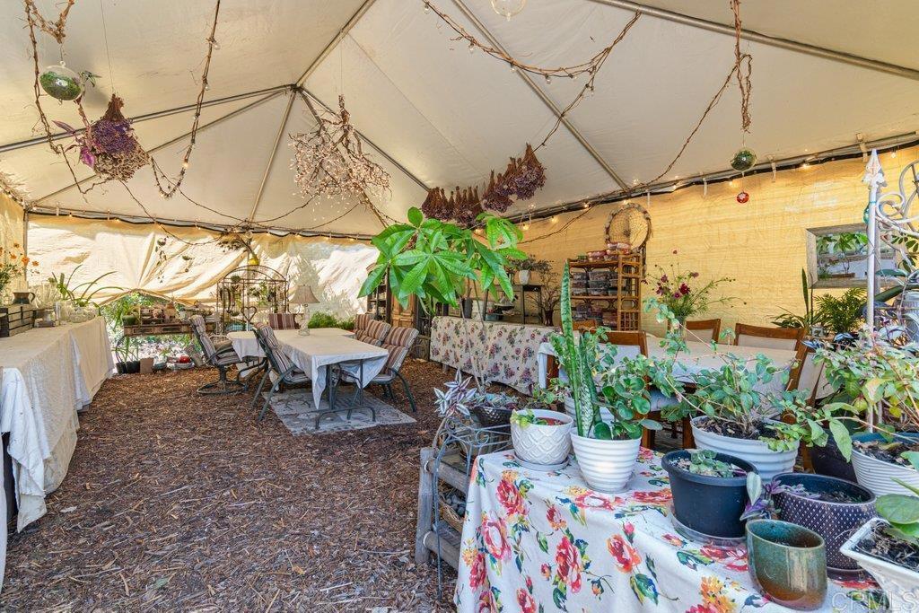 5741 Rainbow Heights Road Property Photo 30