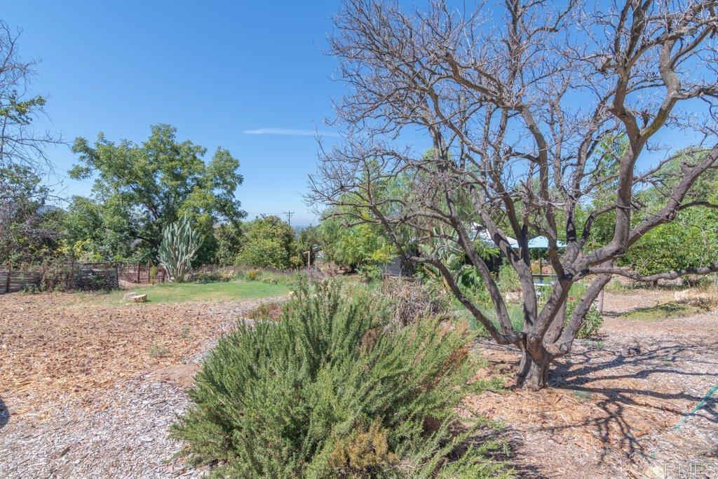 5741 Rainbow Heights Road Property Photo 36