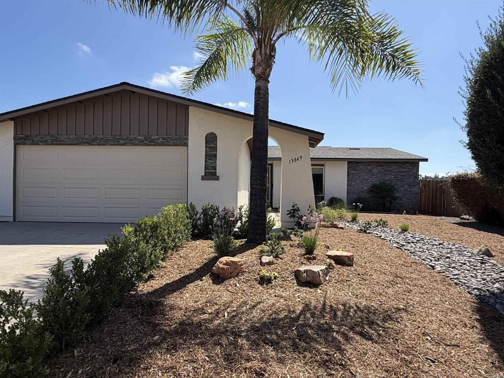 13849 Olive Park Property Photo 1