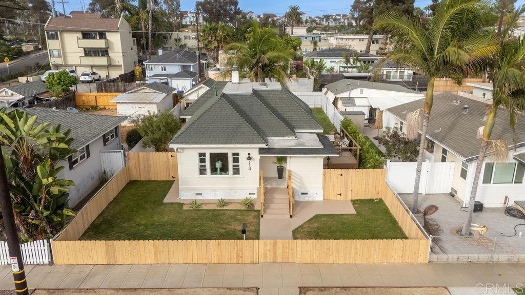 714 Ditmar Street N Property Photo 1