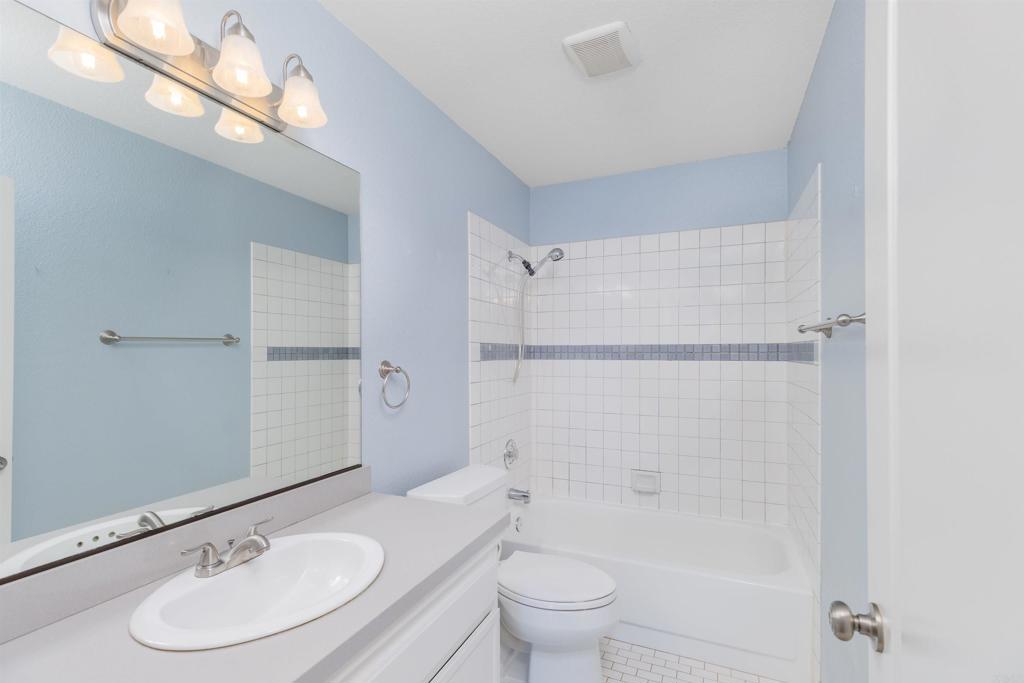15850 Fecanin Way Property Photo 12