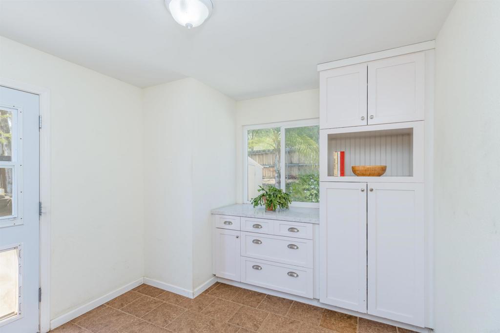 15850 Fecanin Way Property Photo 14