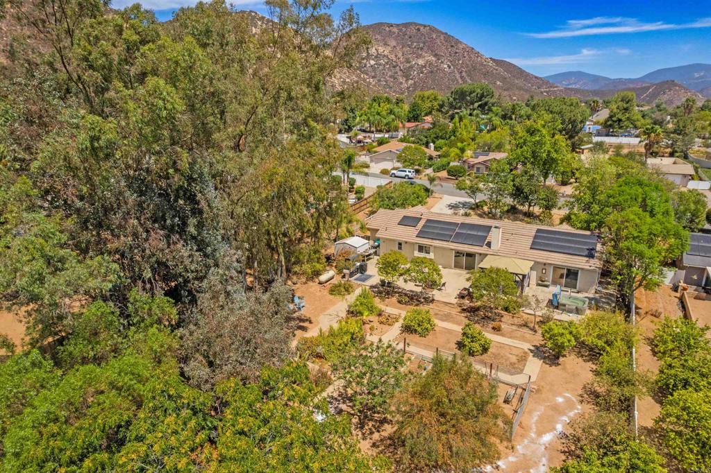 15850 Fecanin Way Property Photo 27