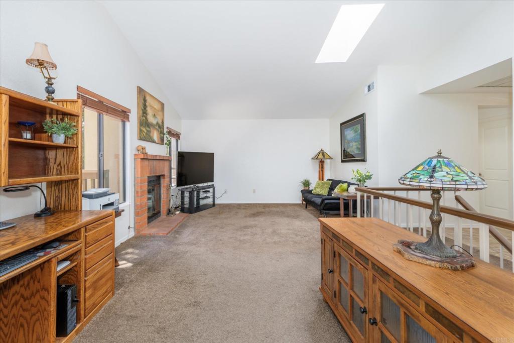 1679 Madrone Glen Property Photo 11