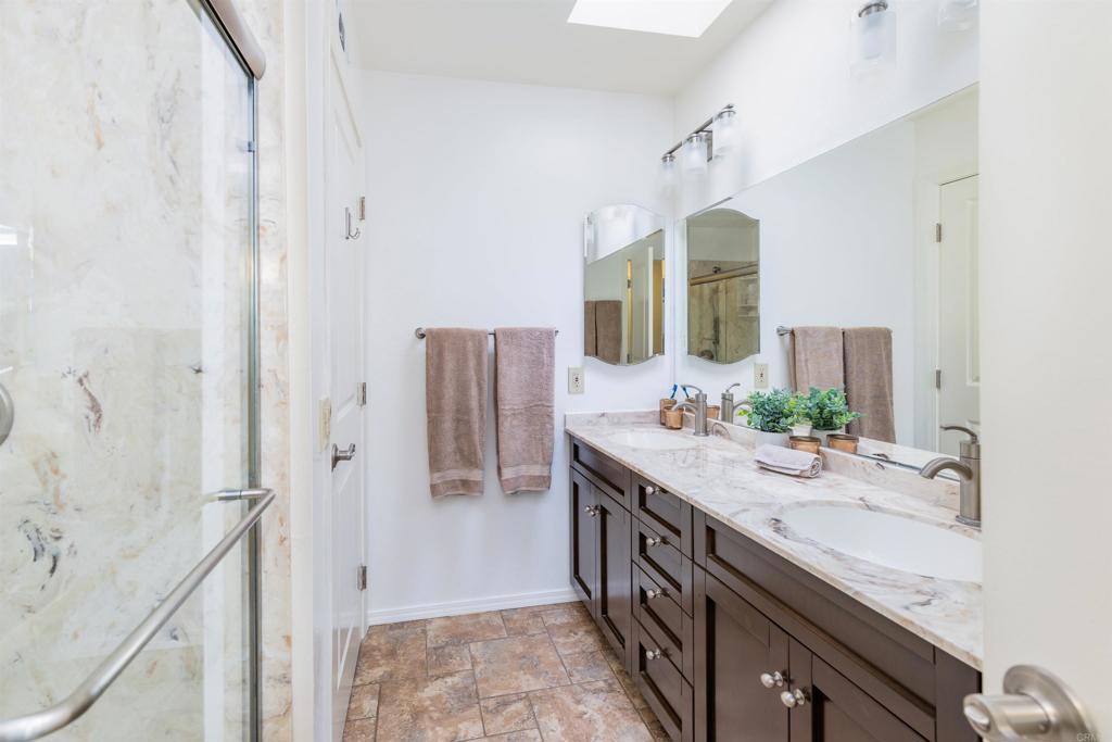 1679 Madrone Glen Property Photo 18
