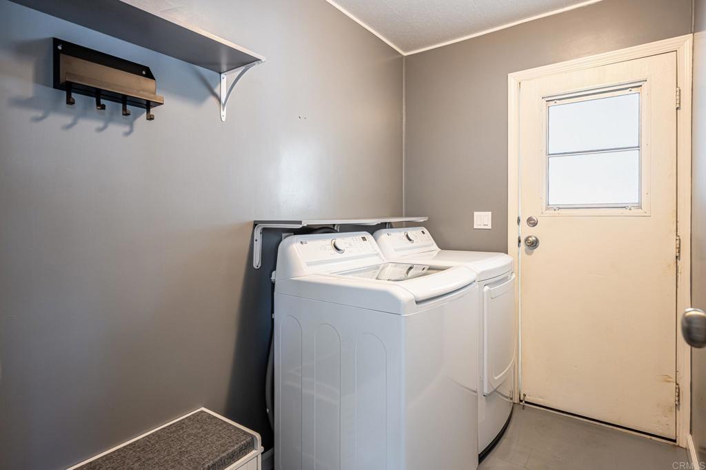 4650 Dulin Spc 42 42 Property Photo 21