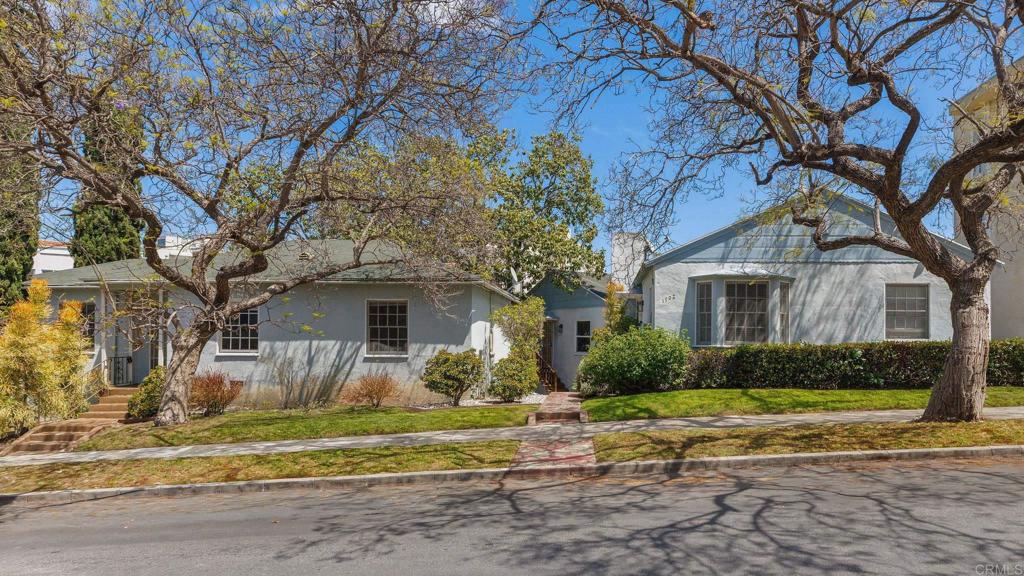 1700 1702-1704 Glendon Avenue Property Photo 29