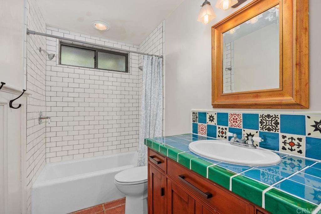 345 Osborne Street Property Photo 25