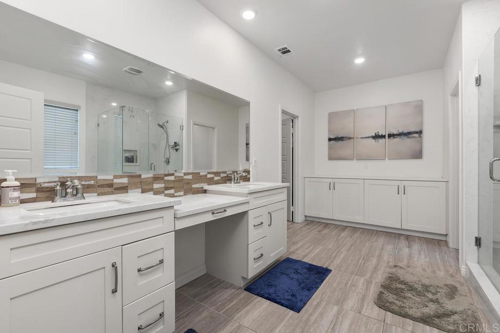 2514 Blackbird Gln Property Photo 17