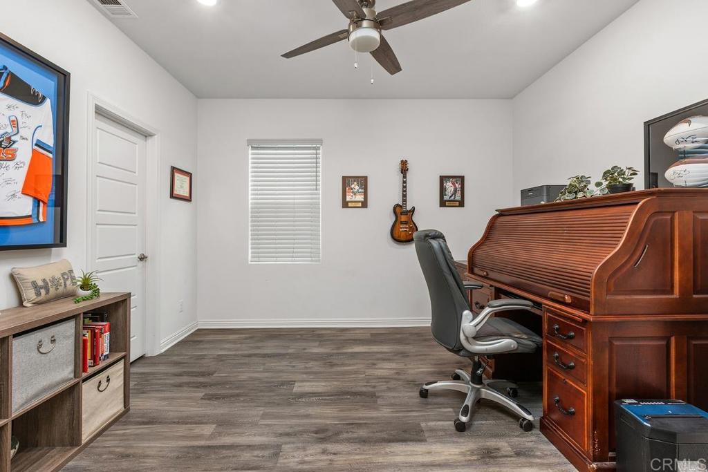 2514 Blackbird Gln Property Photo 23