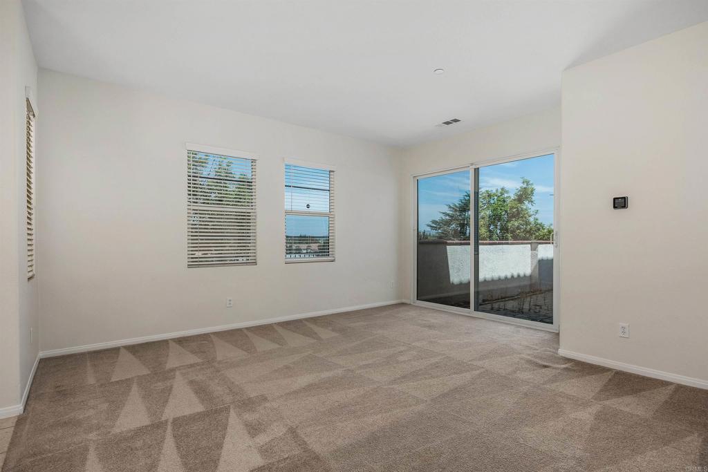 1494 Mosaic Glen Property Photo 7