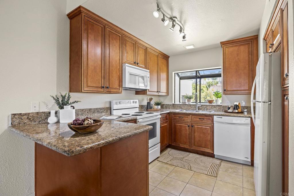3161 Vista Mar Property Photo 14